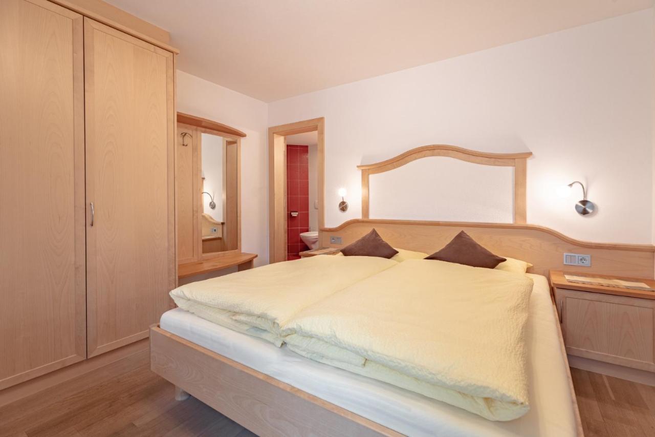 Apartments Soval Santa Cristina Val Gardena Exterior photo